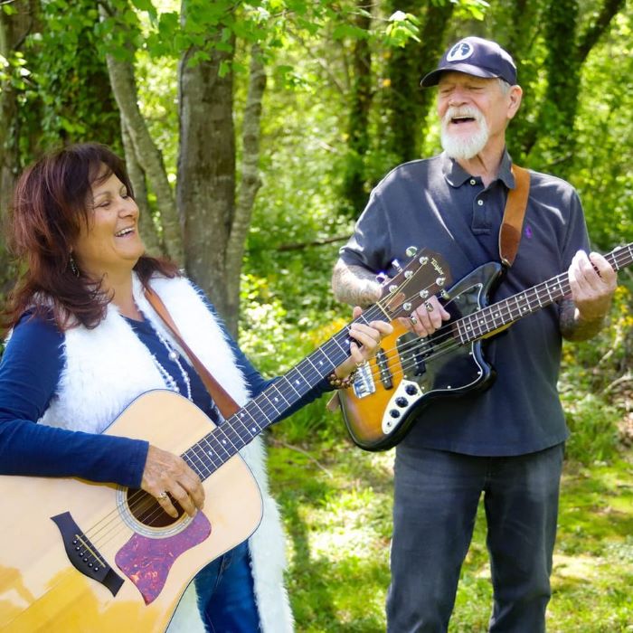 Marleys Chain Live Music Lake Lure NC