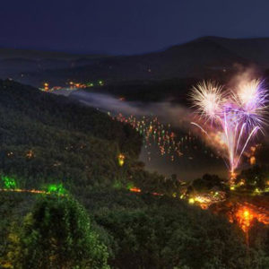 4th-of-July-Fireworks-at-Rumbling-Bald-Resort-Lake-Lure