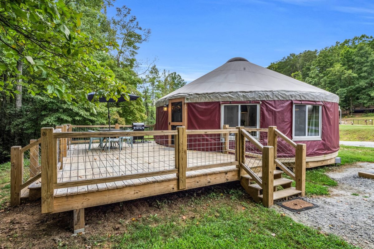 Grand Deluxe 30' Yurt Lodging Unit Emberglow Outdoor Resort Lake Lure NC