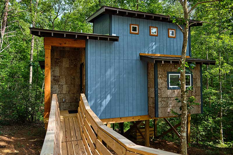 Bohemian-Treehouse-Vacation-Rental-Glamping-North-Carolina