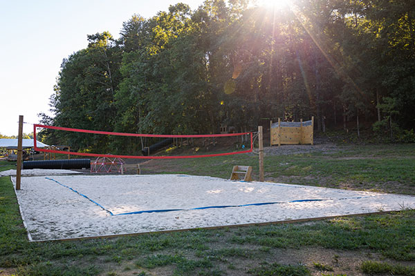 Campsites-with-Sand-Volleyball-Court